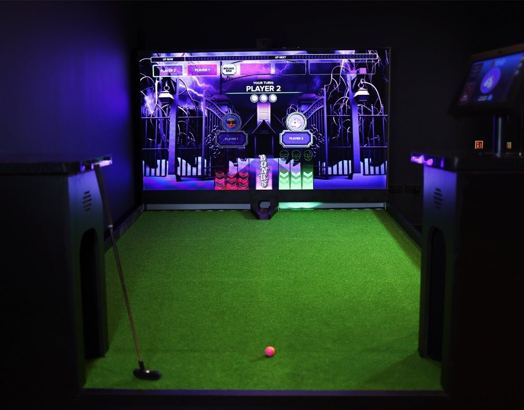 Interactive Mini Golf at Safari & Co